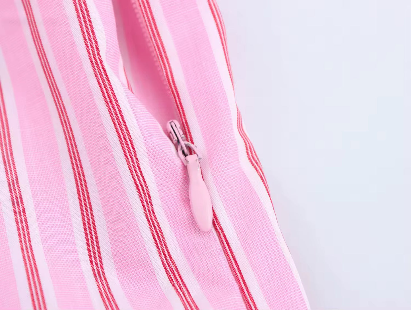 Zweiteiliges Set mit Bustier-Top und weiter Hose in Rosa mit Streifen