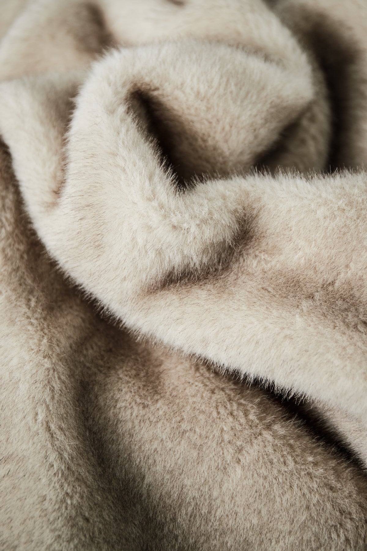 Flauschiger Basic-Mantel