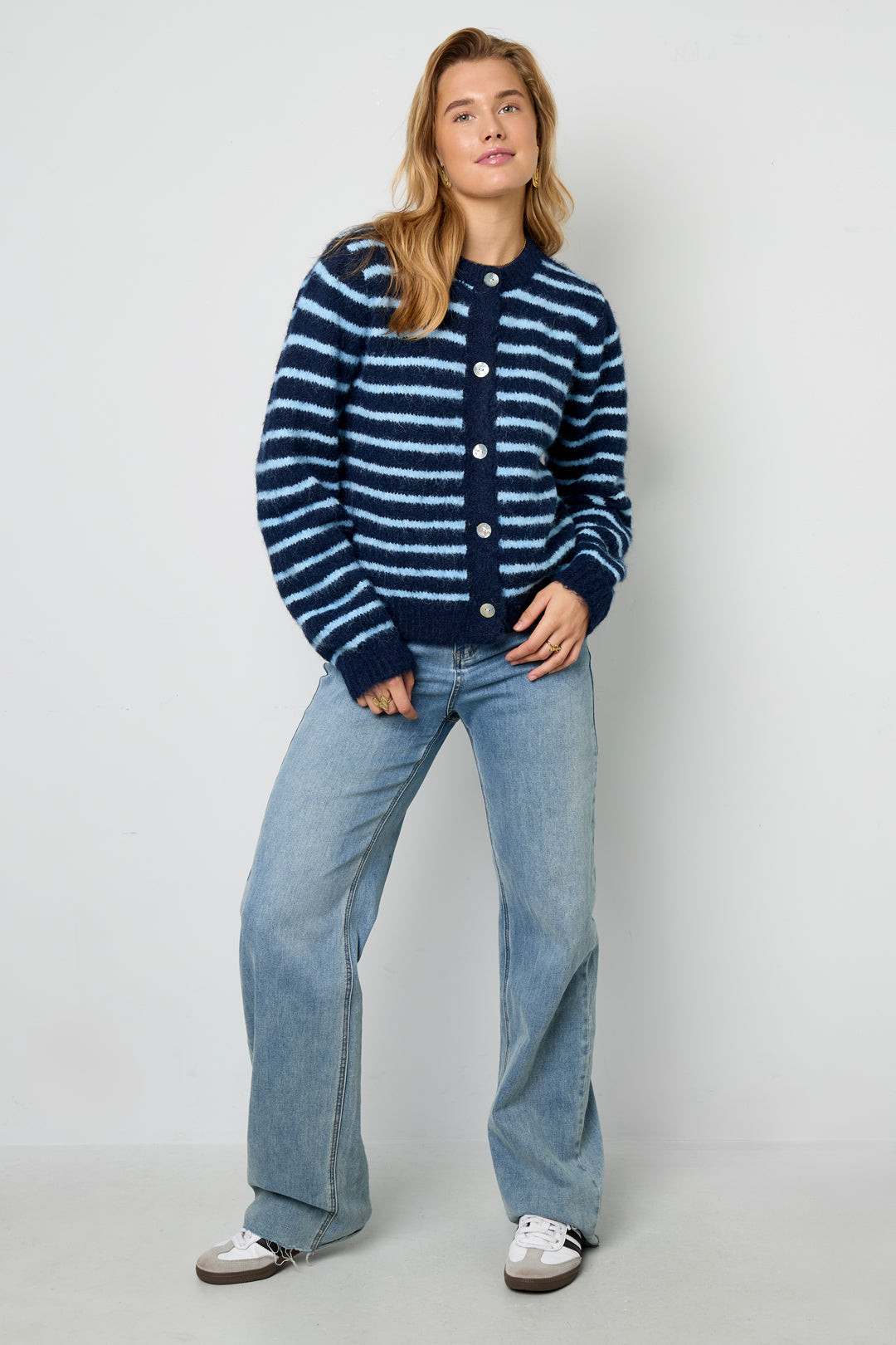 Polyesterfaser (Polyester) Strickjacke Streifen Lässige Herbst-/Winterkleidung