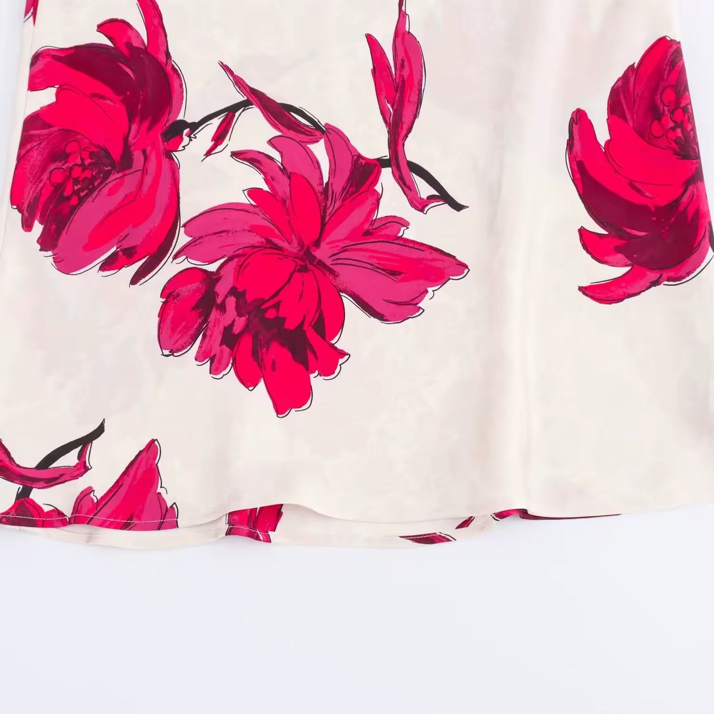 Florales Sommerkleid mit Rückenausschnitt