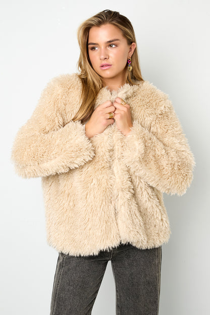 Weicher, flauschiger Mantel