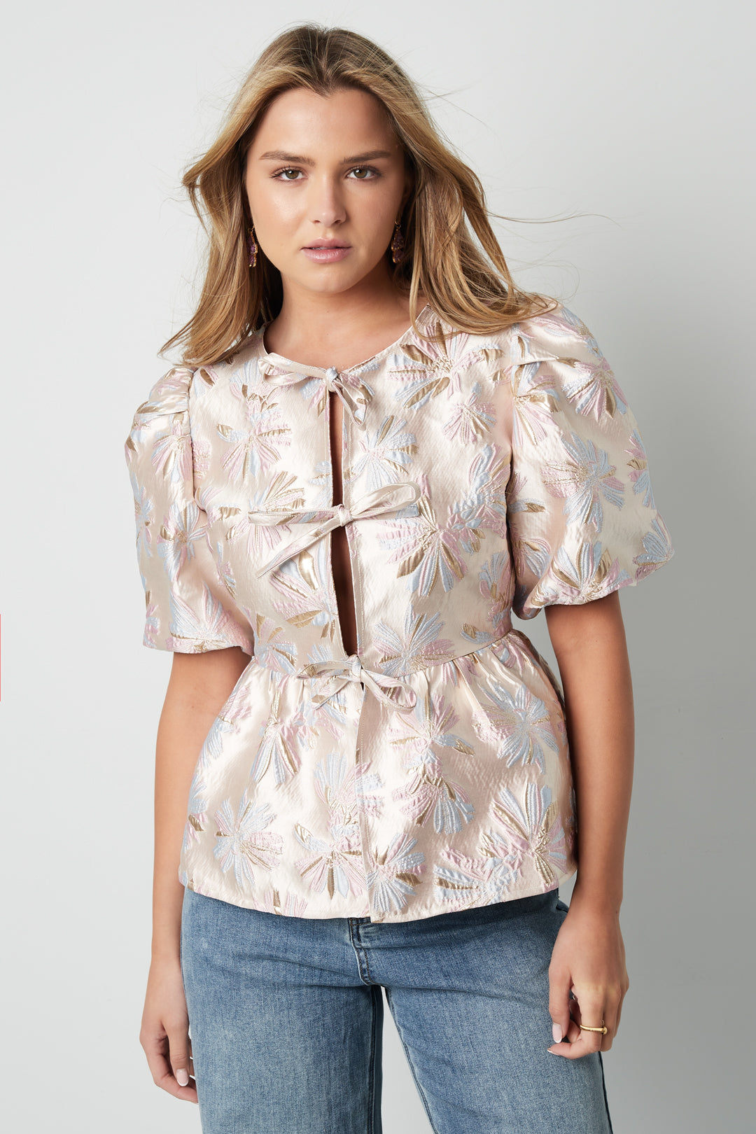 Gewebte Polyesterfasern Damen Kurzarm Oberteil Elegantes Blumenmuster