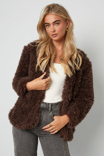 Weicher, flauschiger Mantel