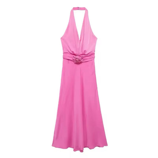 Pinkfarbenes Neckholder-Kleid