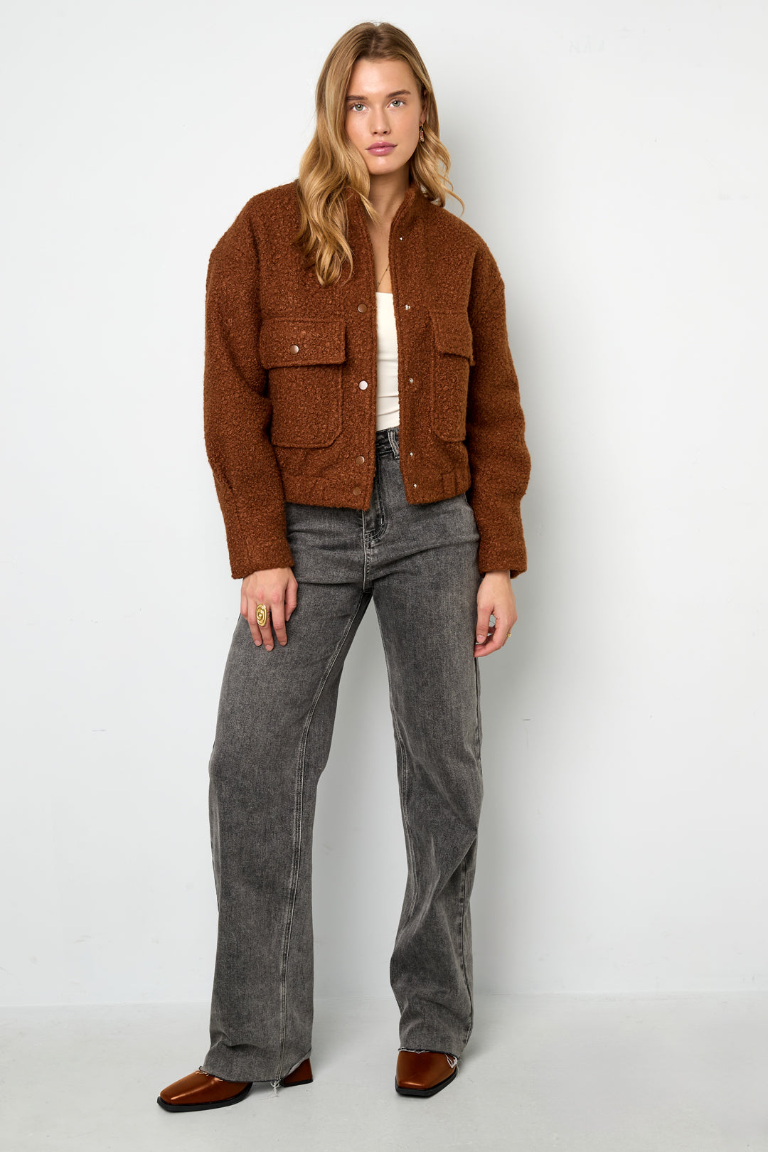 Bomberjacke aus Bouclé