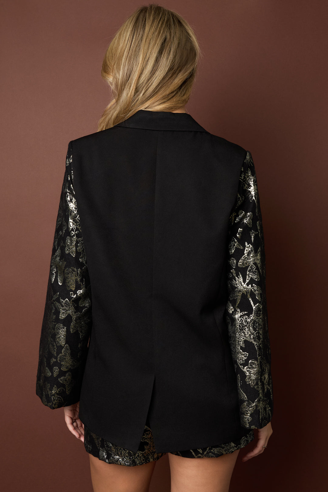 Festlicher Blazer mit Jacquard-Ärmeln